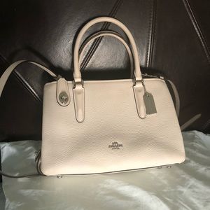 COACH  Brooklyn28 Carryall Leather Tote Chalk